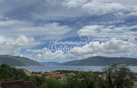 Квартира в новом доме с видом на море, Тиват