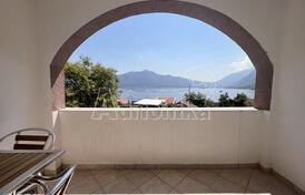 Трехкомнатная квартира в Ораховаце, в минуте ходьбы от моря