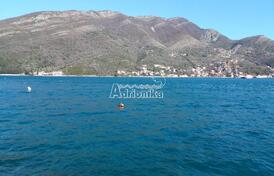 Участок в привлекательном месте всего в 80 метрах от моря, Лепетане