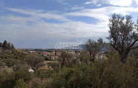 Участок в хорошем месте в сторону Старого Бара