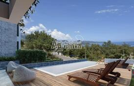 Жилой комплекс из 9 таунхаусов в Близикуче, Будванская Ривьера