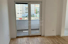 Однокомнатная квартира в Баре, рядом с администрацией