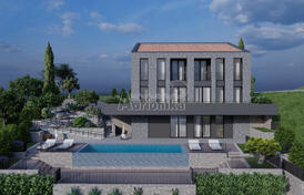 Участок площадью 676 м2 в районе Камоново с готовым проектом