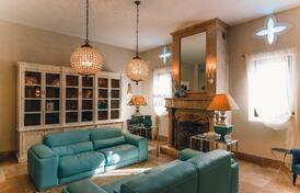 Роскошная каменная вилла в Режевичи, Будва