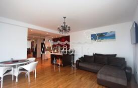 Квартира с видом на море в Рафаиловичи