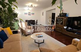 Роскошная четырехкомнатная квартира в Баре