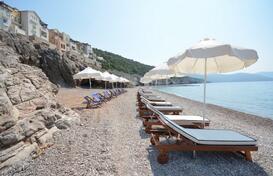 Новый город на Луштице, "Lustica Bay"