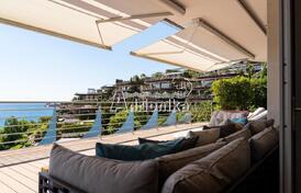 Пентхаус с тремя спальнями и видом на море в элитном комплексе Dukley Gardens