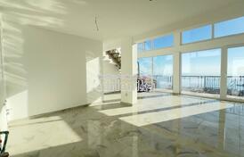 Квартиры с панорамным видом на море в Добре Воде