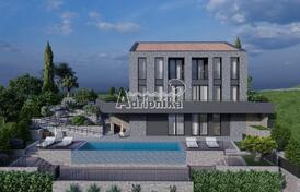 Участок площадью 676 м2 в районе Каменово с готовым проектом