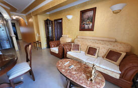 Трехкомнатная квартира в Рафаиловичах