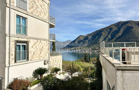 Двухкомнатная квартира с видом на море, Доброта