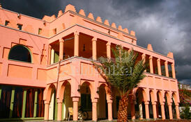 Роскошная вилла в Баре