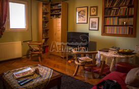 Дом с участком и панорманым видом на Будву