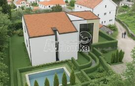 Четыре квартиры с красивым видом на море в Прчань