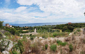 Урбанизированный участок под строительство жило/туристического дома, г. Бар