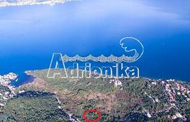 Ровный участок под застройку на Луштице, Гошичи, в нескольких минутах ходьбы от моря