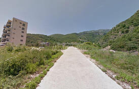 Комплекс урбанизированных участков различной площади в отличном месте, Бечичи - Будва