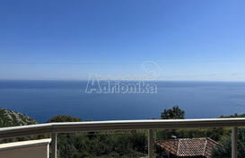 Квартира в Добра Вода в комплексе с бассейном и видом на море