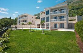 Две виллы класса люкс, Режевичи