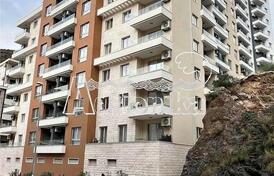 Квартира в новостройке возле пляжа в Бечичи