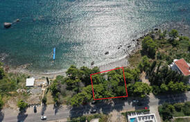 Участок на первой линии моря в Шушани, Бар