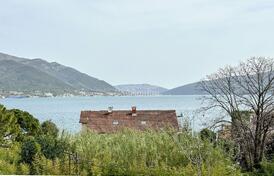 Отличная квартира в новостройке в 50 метрах от моря, Донья Ластва, Тиват