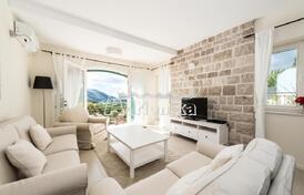 Современный таунхаус в Лучичи