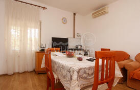 Дом с большим участком недалеко от Котора