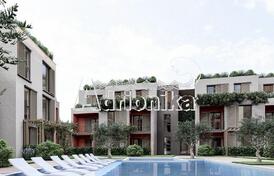 Новый жилой комплекс в стадии строительства с бассейном &ndash; Котор, Радановичи