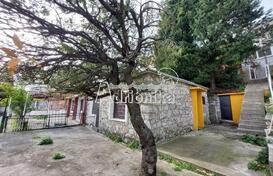 Каменный дом в Сутоморе