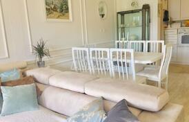 Просторная квартира в Баошичи